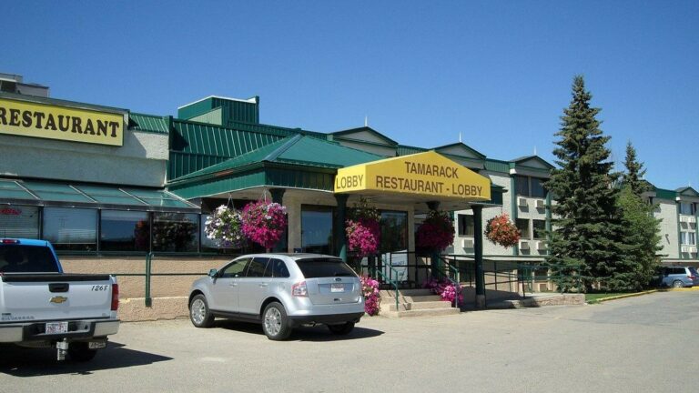 SOLD - Tamarack Inn – Rocky Mountain House image 1